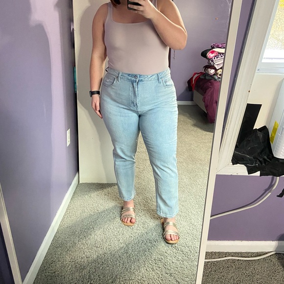 WILD FABLE BOYFRIEND JEANS - Picture 2 of 3